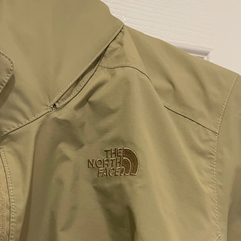 The North Face Khaki Windbreaker - Picture 2 of 11